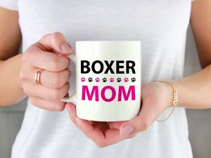 BOXER MOM